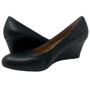 Vionic Black Wedge Shoes-NWOT Size 8.5